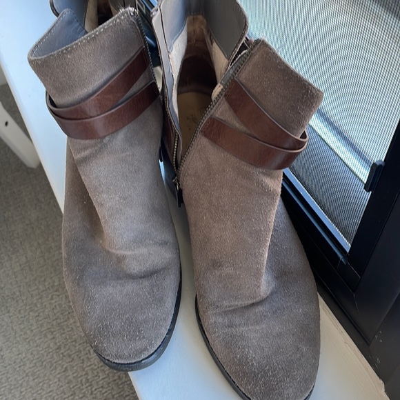 Michael kors booties - Picture 5 of 5